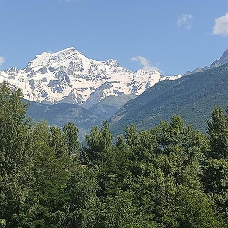 Ospitalita, Natura, Sport A Due Passi Da Aosta Exteriör bild