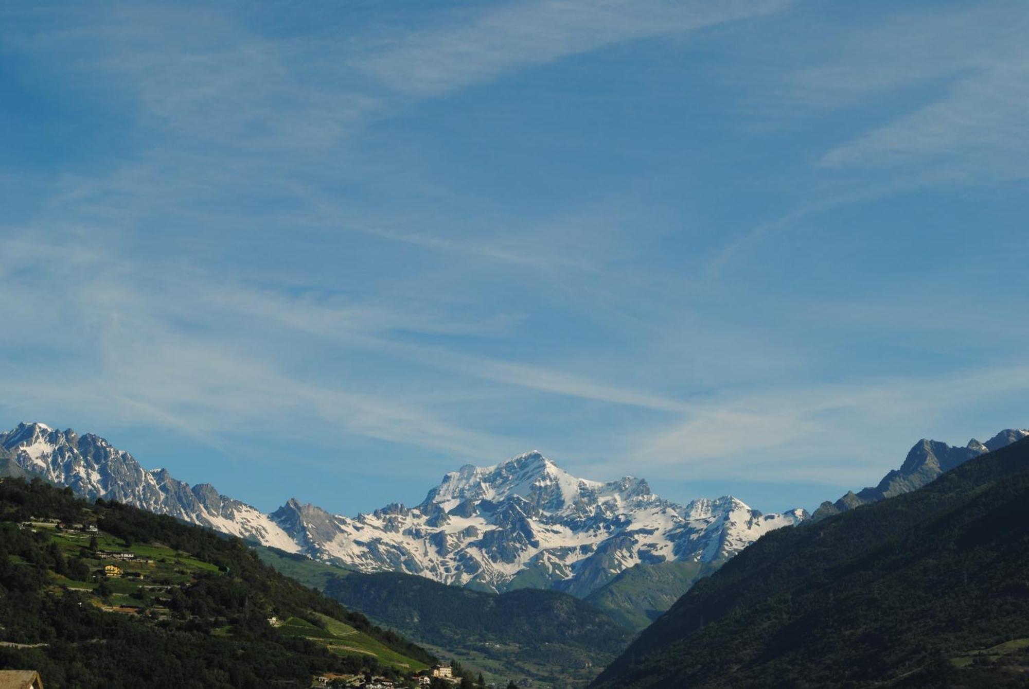 Ospitalita, Natura, Sport A Due Passi Da Aosta Exteriör bild